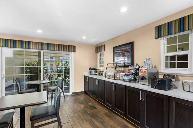 Images Best Western University Lodge