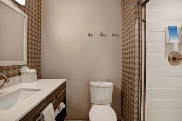 Images Home2 Suites by Hilton Charlotte Uptown