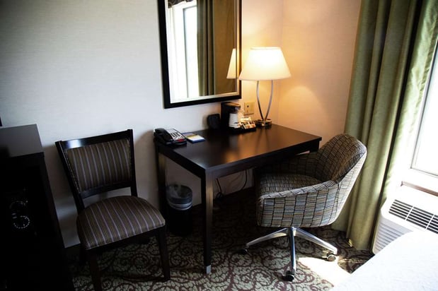 Images Hampton Inn & Suites Sharon