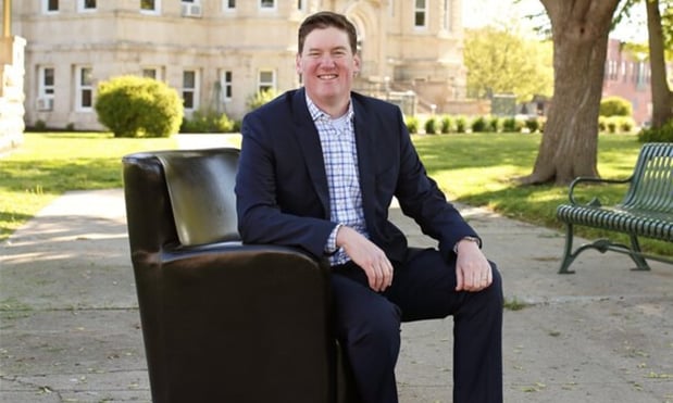 Images Craver & Grothe, LLP