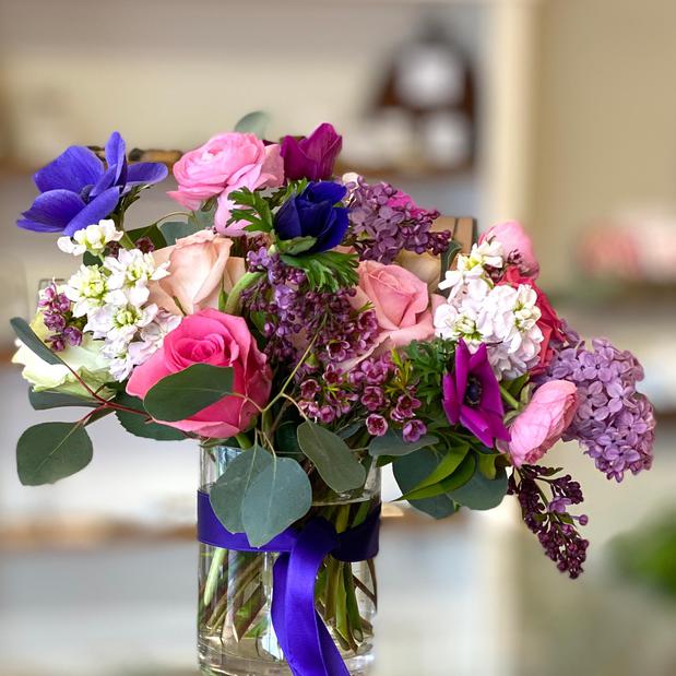 Images munera de terra flowers and gifts