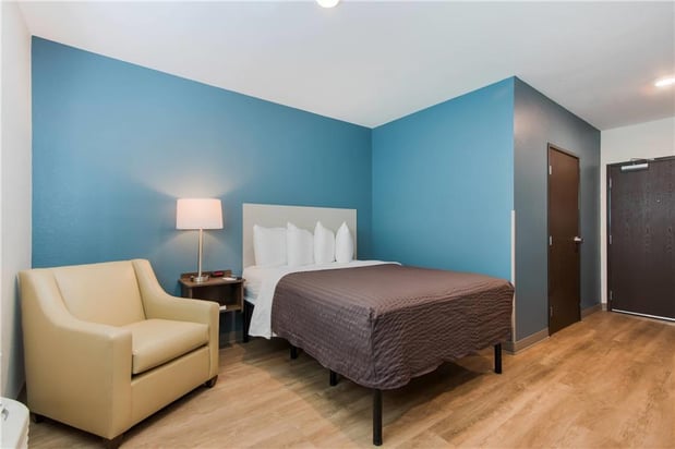 Images WoodSpring Suites Tamarac