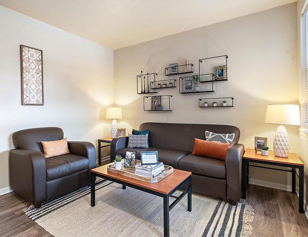 Images Villas at Chestnut Ridge