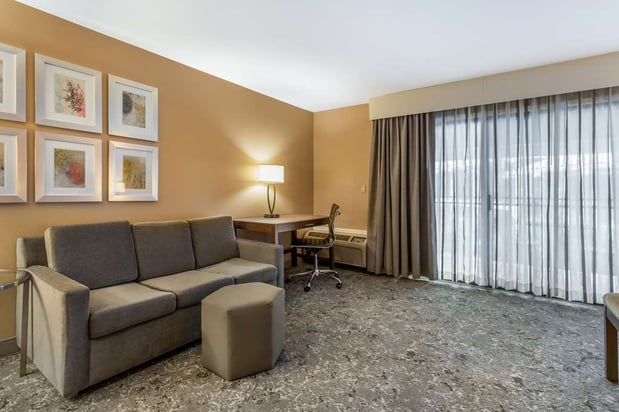 Images Best Western Plus Inn Scotts Valley