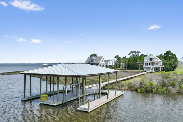 Images John McDonald Realty