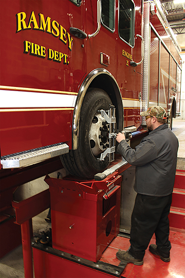 Images Bauer Built Tire & Service