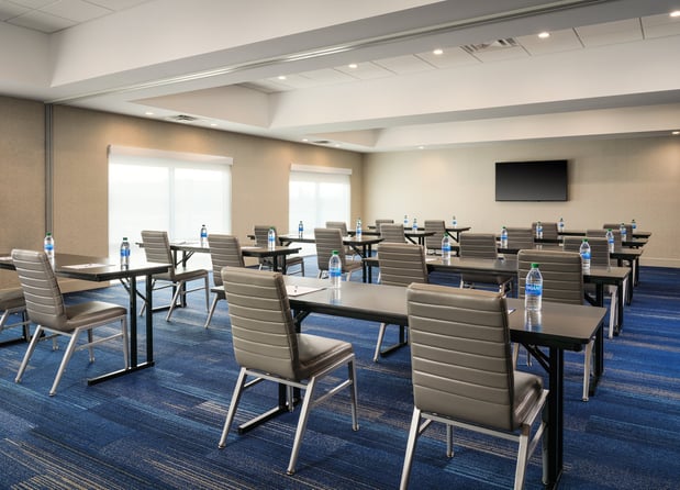 Images Holiday Inn Express & Suites Lockport by IHG