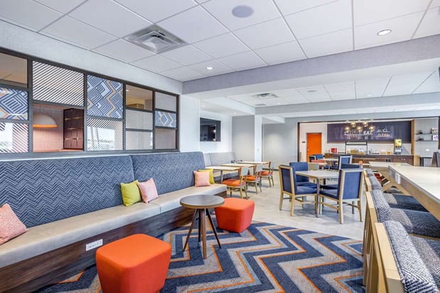 Images Hampton Inn by Hilton Bedford