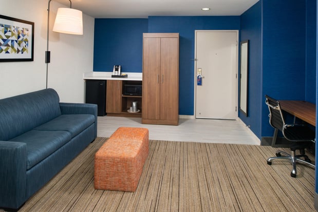 Images Holiday Inn Express & Suites Los Angeles Downtown West by IHG