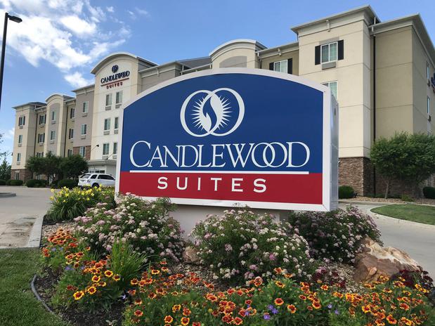 Images Candlewood Suites St. Joseph by IHG