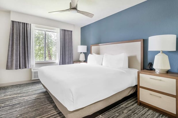 Images Hilton Vacation Club Varsity Club South Bend, IN