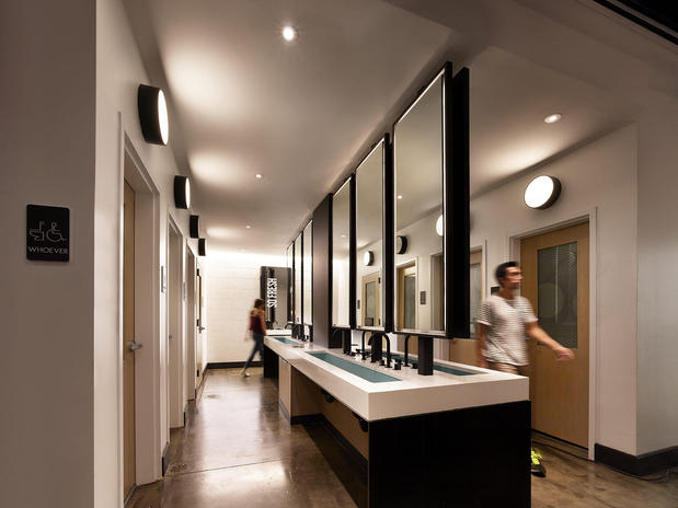 Images Reverb Downtown Atlanta