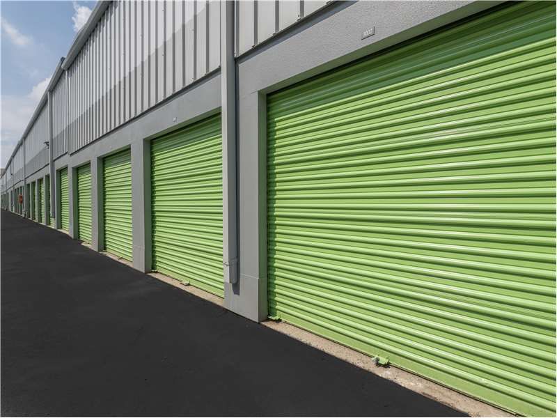 Exterior Units - Extra Space Storage at 725 US-1, Iselin, NJ 08830