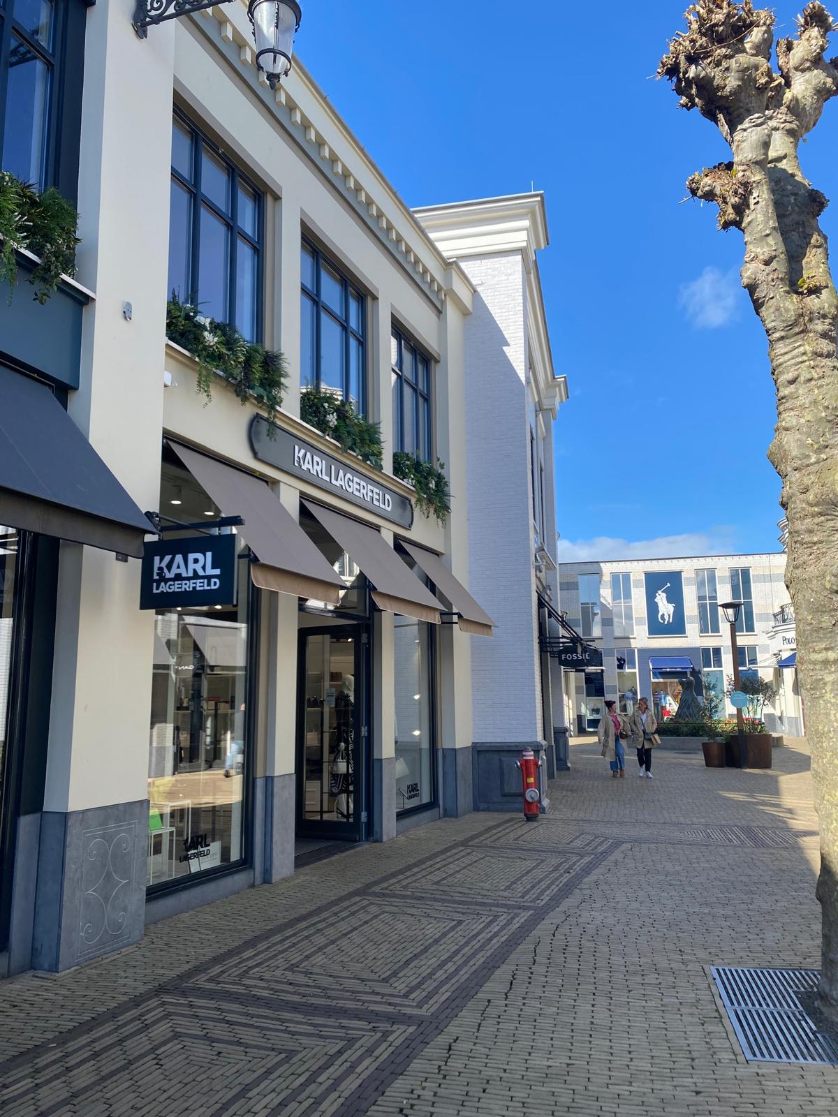 Foto's KARL LAGERFELD Outlet