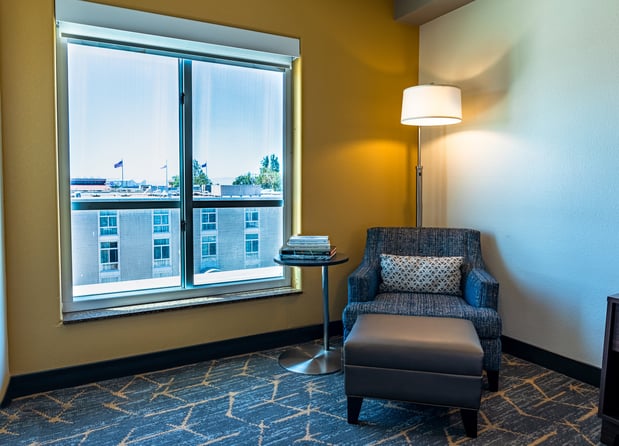 Images Holiday Inn & Suites Oakland - Airport by IHG