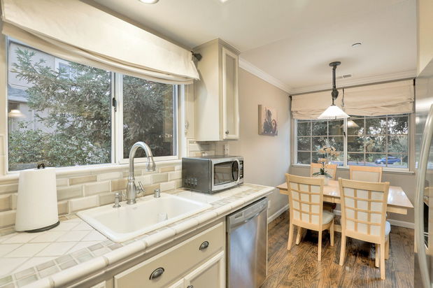 Images Monica Betancur, REALTOR | Compass