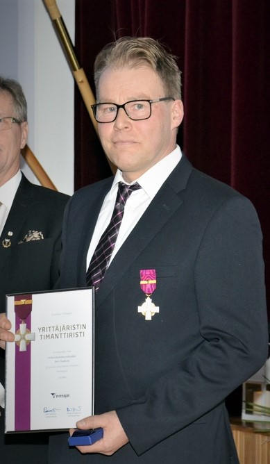 Images Hammaslaboratorio Halkola Jari Ky/Erikoishammasteknikko