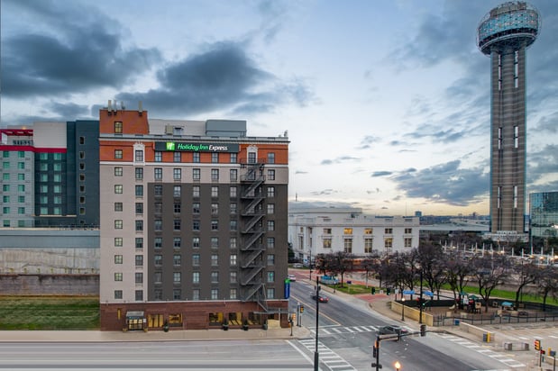 Images Holiday Inn Express Dallas Downtown by IHG