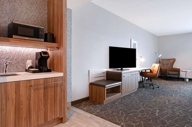 Images Hilton Garden Inn Anaheim Resort