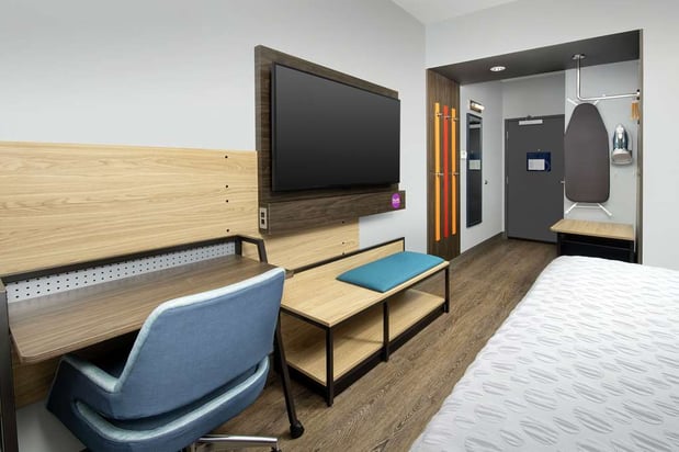 Images Tru by Hilton Denver Airport Tower Road