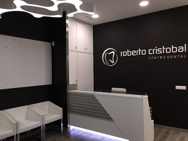 Images Centro Dental Roberto Cristobal Valdelagua