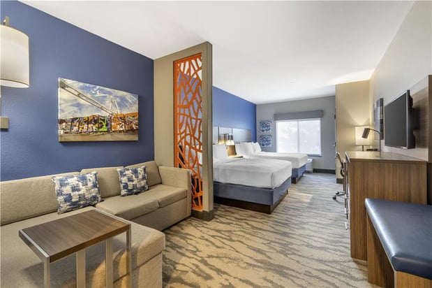 Images Best Western Plus Castlerock Inn & Suites