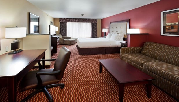 Images Holiday Inn Express & Suites Great Falls by IHG