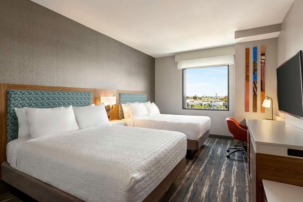 Images Hampton Inn & Suites San Mateo-San Francisco Airport