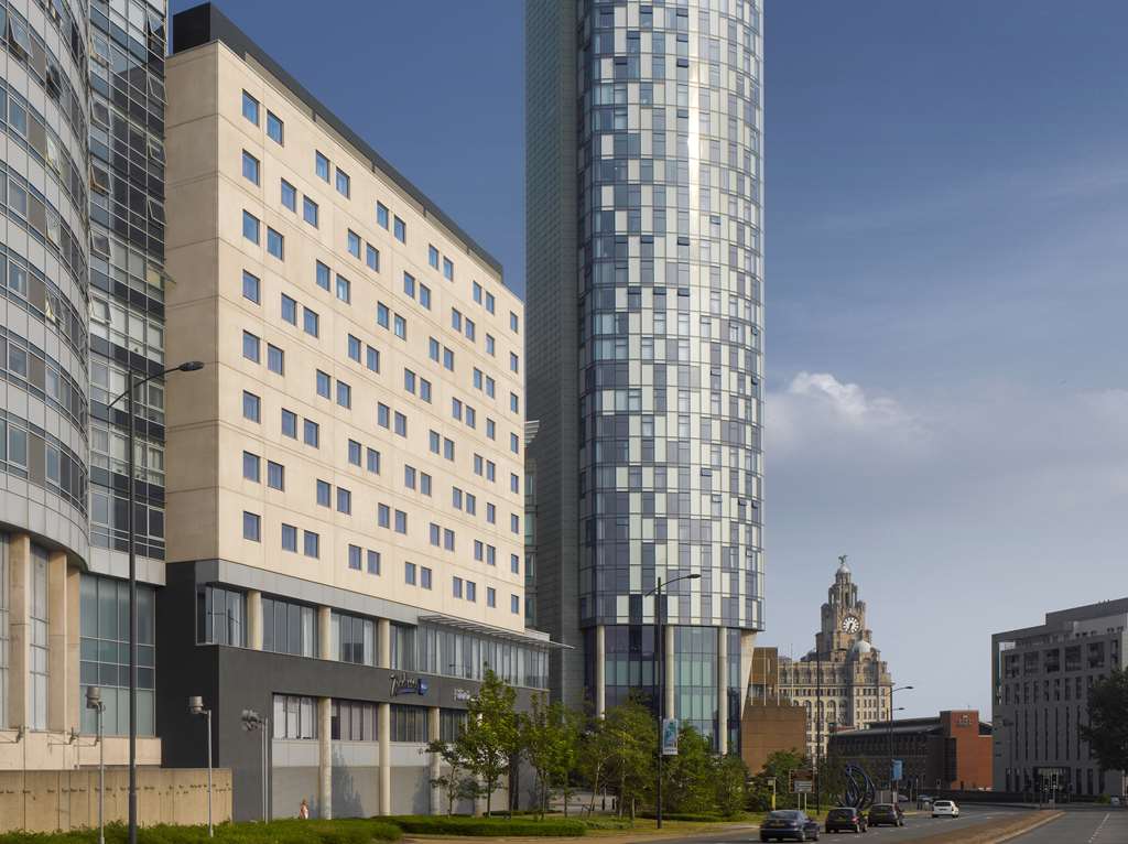 Exterior Radisson Blu Hotel, Liverpool Liverpool 01519 661500