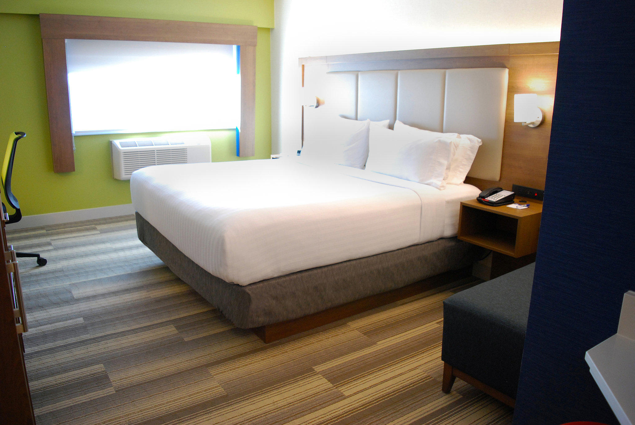 Images Holiday Inn Express Vancouver Airport - Richmond, an IHG Hotel
