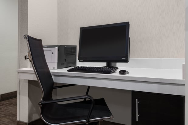 Images Garner Hotel Clarksville Northeast by IHG