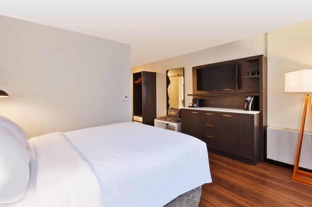 Images Hotel Indigo Rochester – Mayo Clinic Area by IHG