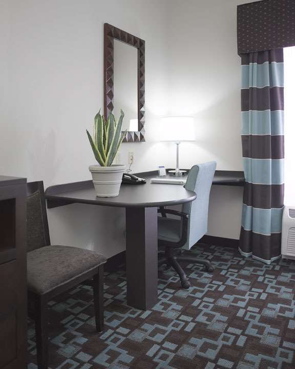 Images Hampton Inn & Suites Nashville @ Opryland