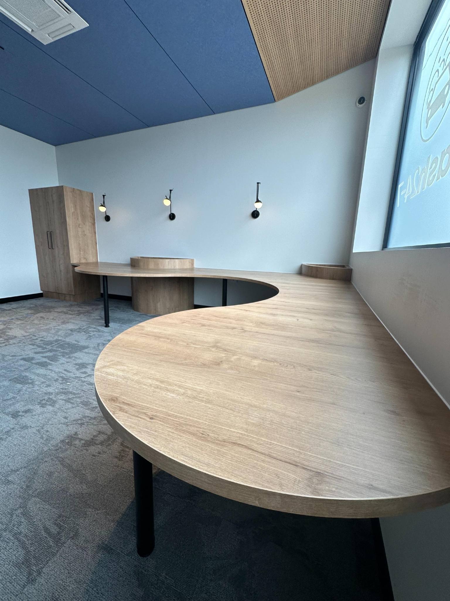 Images Breakwater Kitchens