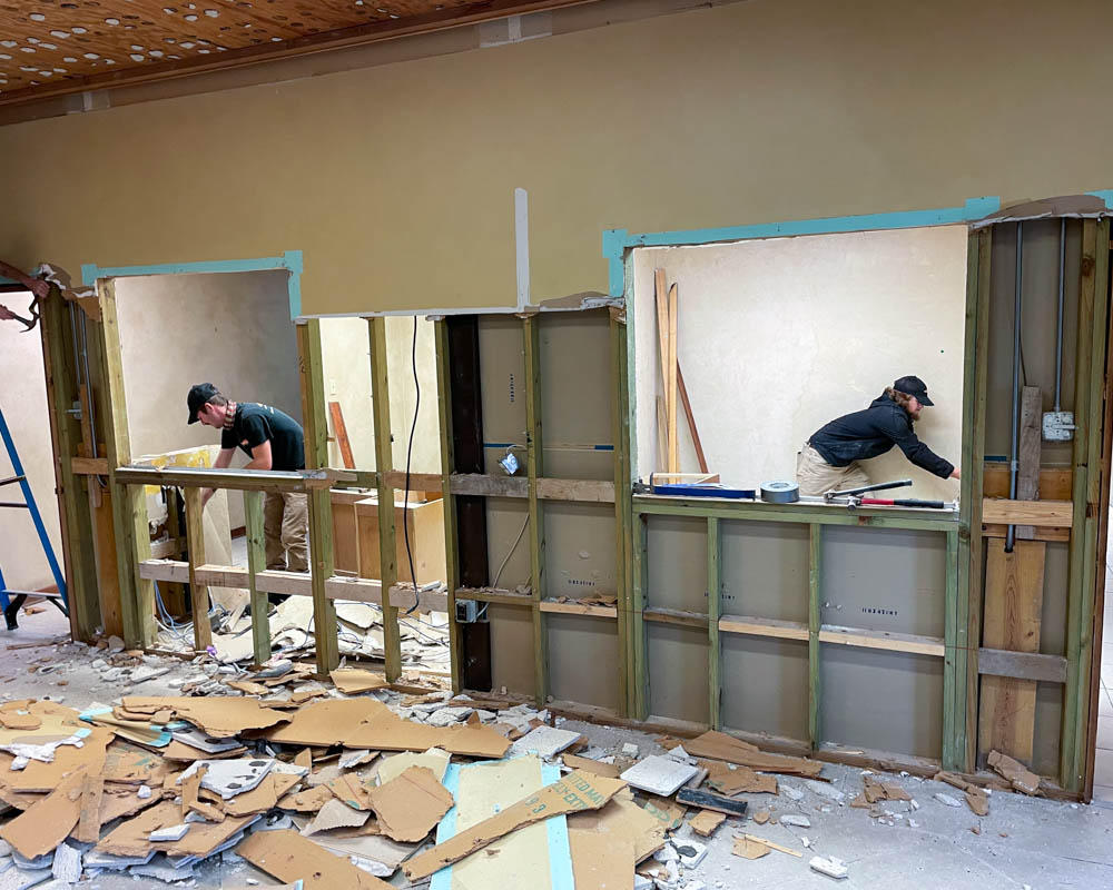 SERVPRO of Lafayette specializes in restoring contents damaged by fire, water, or mold.