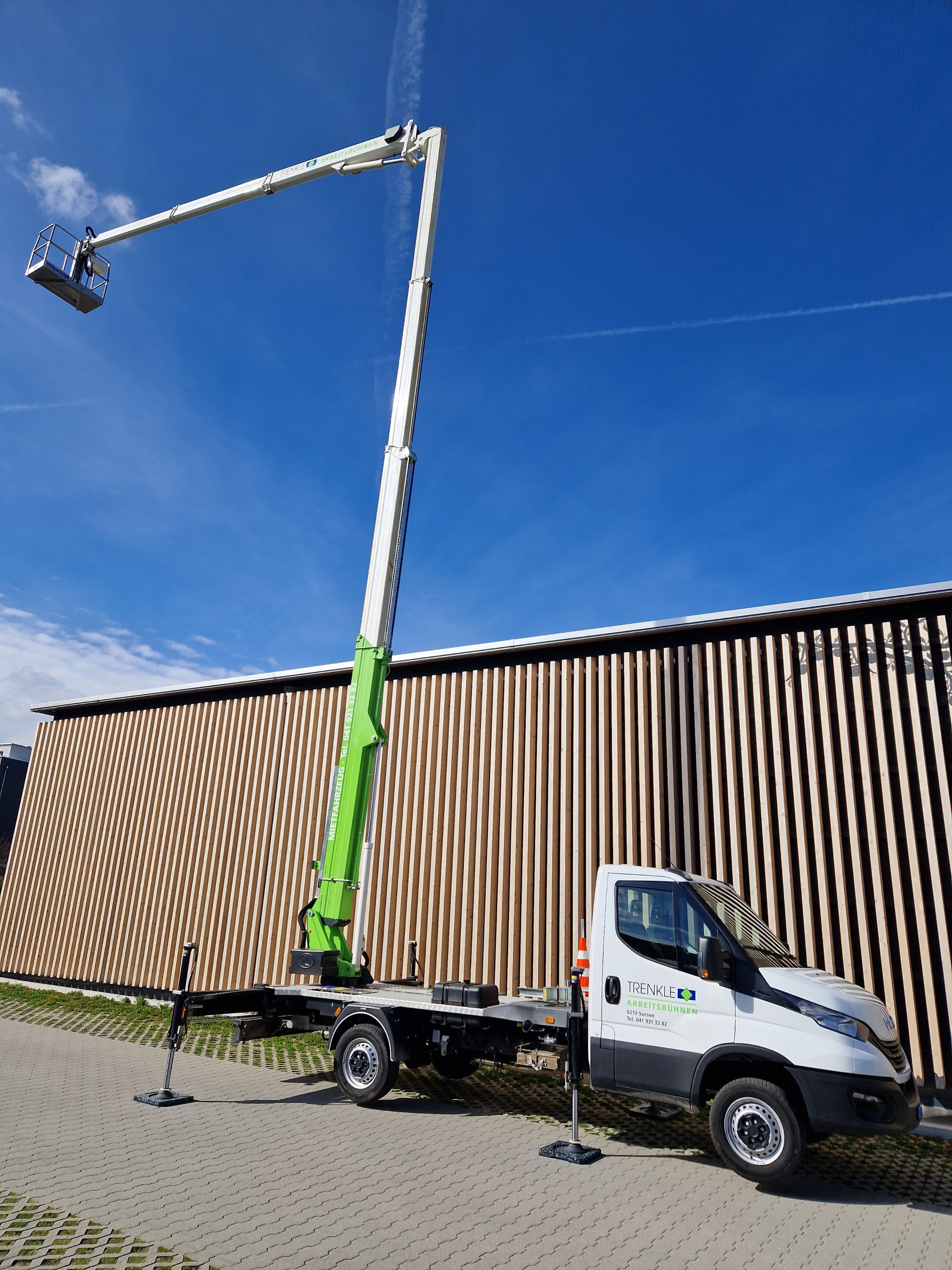 Bilder Trenkle Arbeitsbühnen GmbH