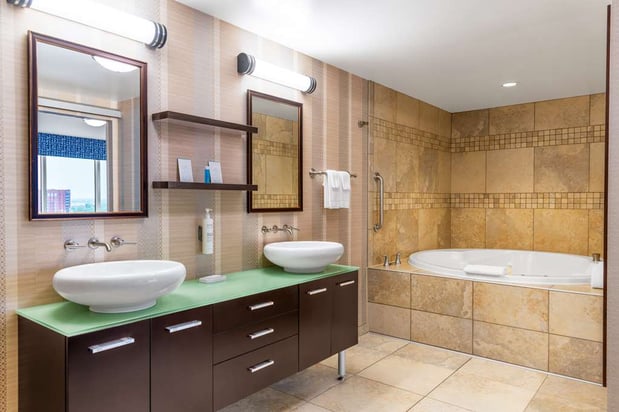 Images Hampton Inn & Suites Madison Downtown