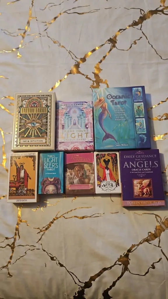 Images Emerald Empress Tarot 444