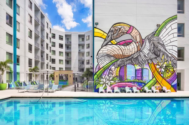 Images Camden Thornton Park Apartments