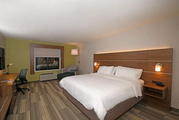Images Holiday Inn Express Troutville - Roanoke North, an IHG Hotel