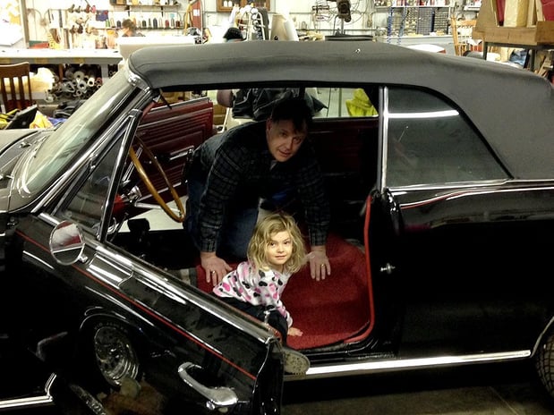 Images Runde Custom Upholstery