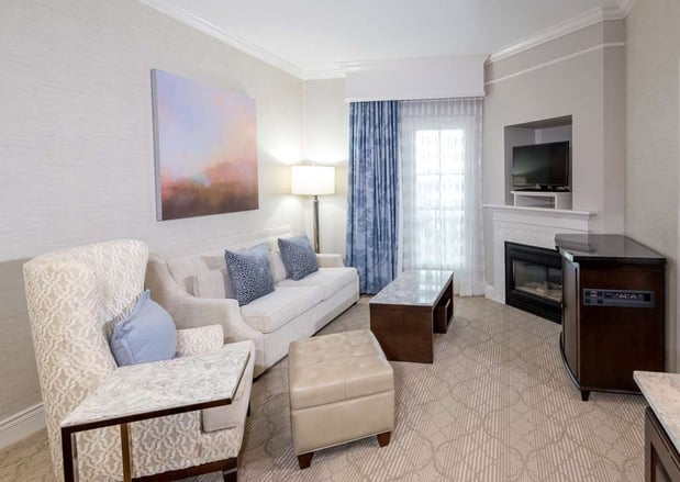 Images Hampton Inn & Suites Charlotte/SouthPark at Phillips Place