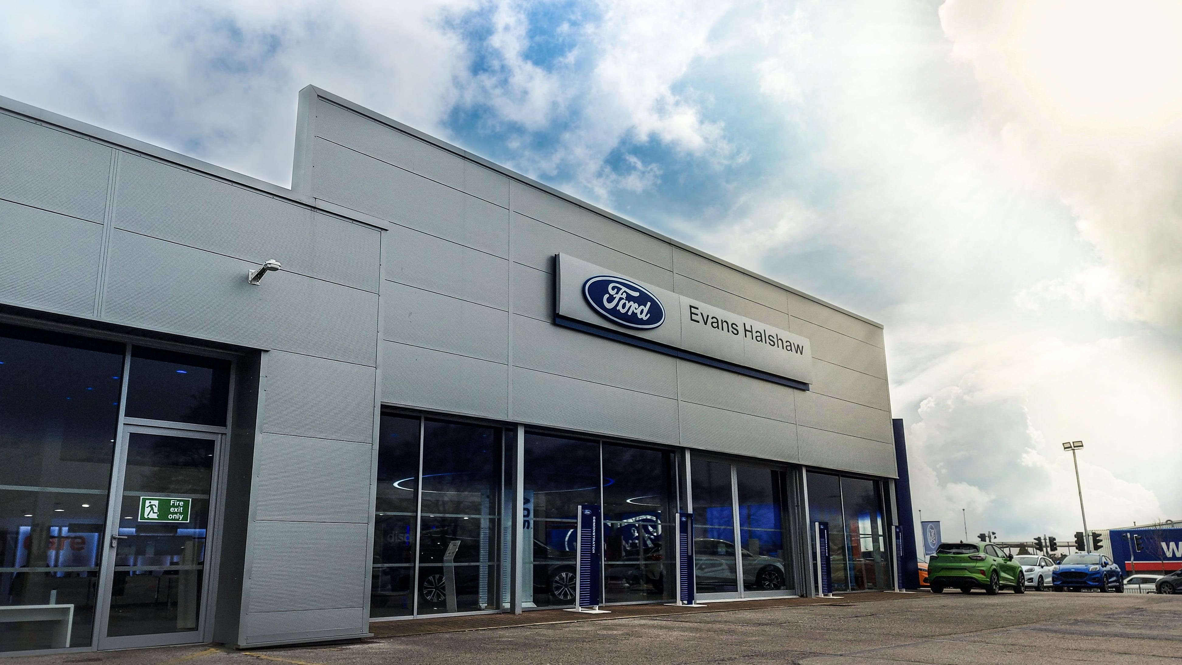 Images Ford Service Centre Lincoln