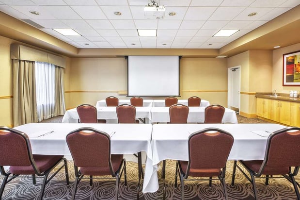 Images Hampton Inn & Suites Madison-West