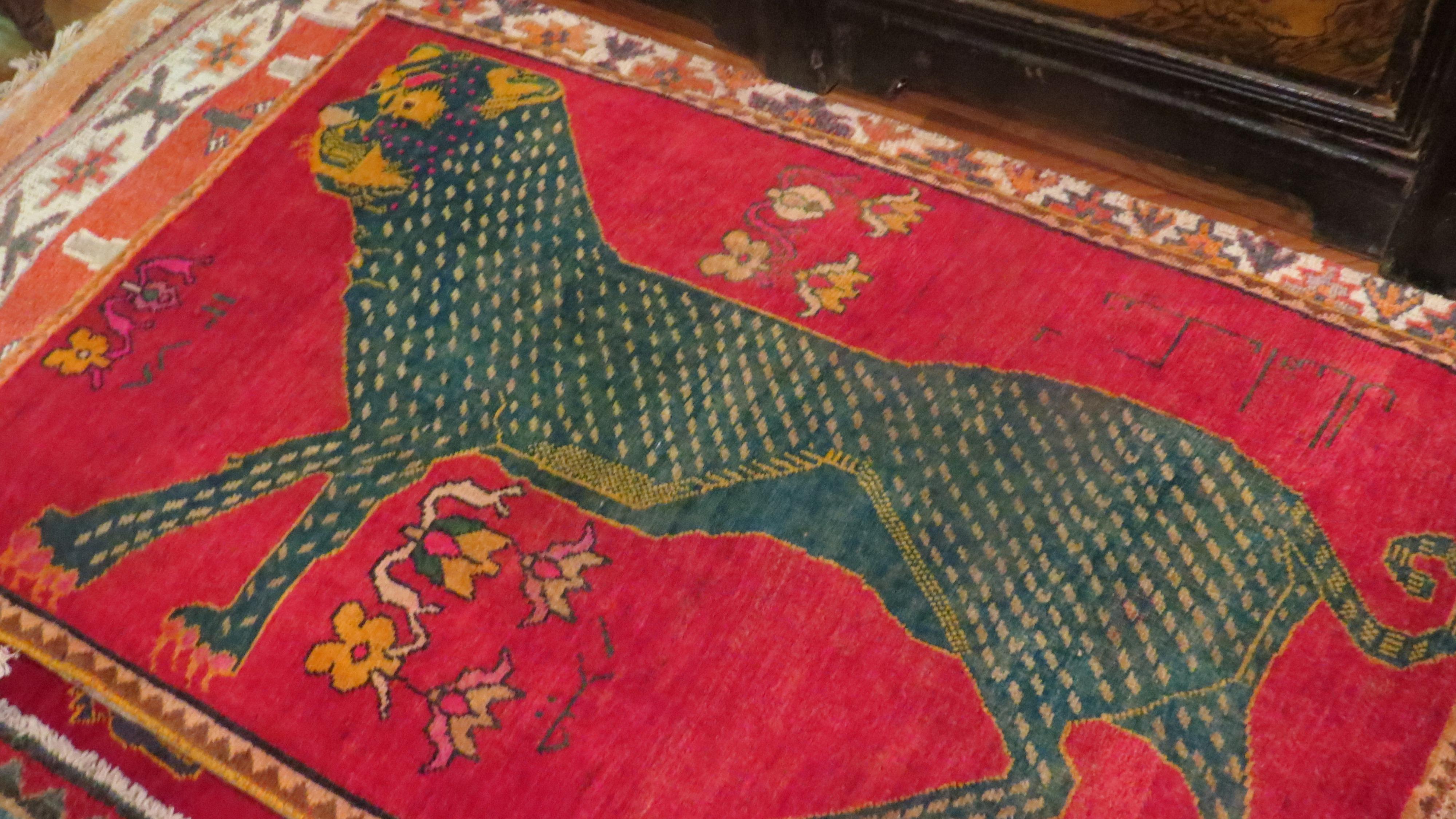 Authentic Persian Lion Rug from Fars - Collector's Rug