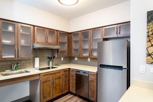 Images Staybridge Suites Fort Lauderdale Airport - West by IHG