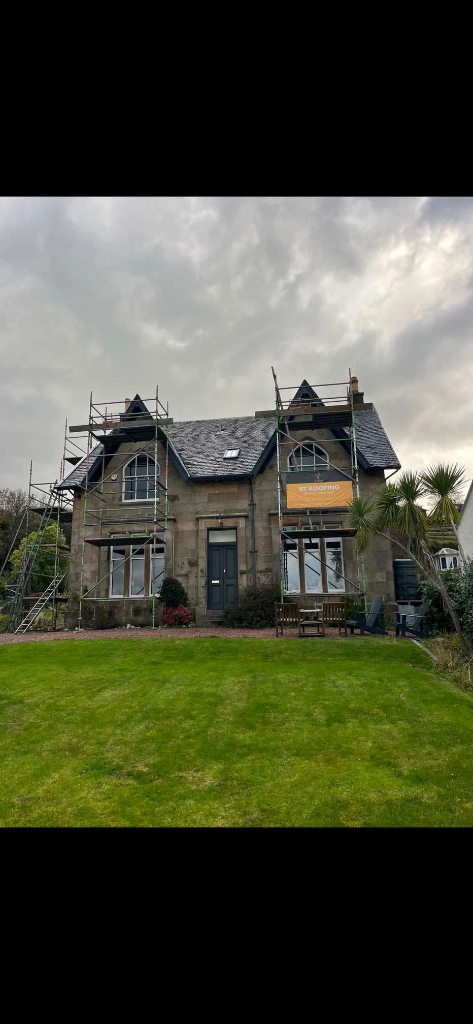 Images RT Roofing