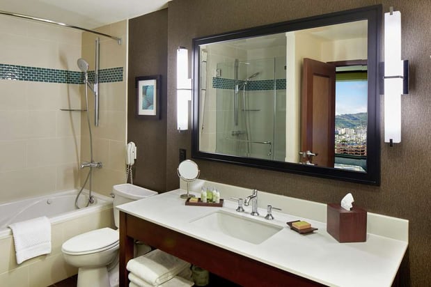 Images DoubleTree by Hilton Alana - Waikiki Beach
