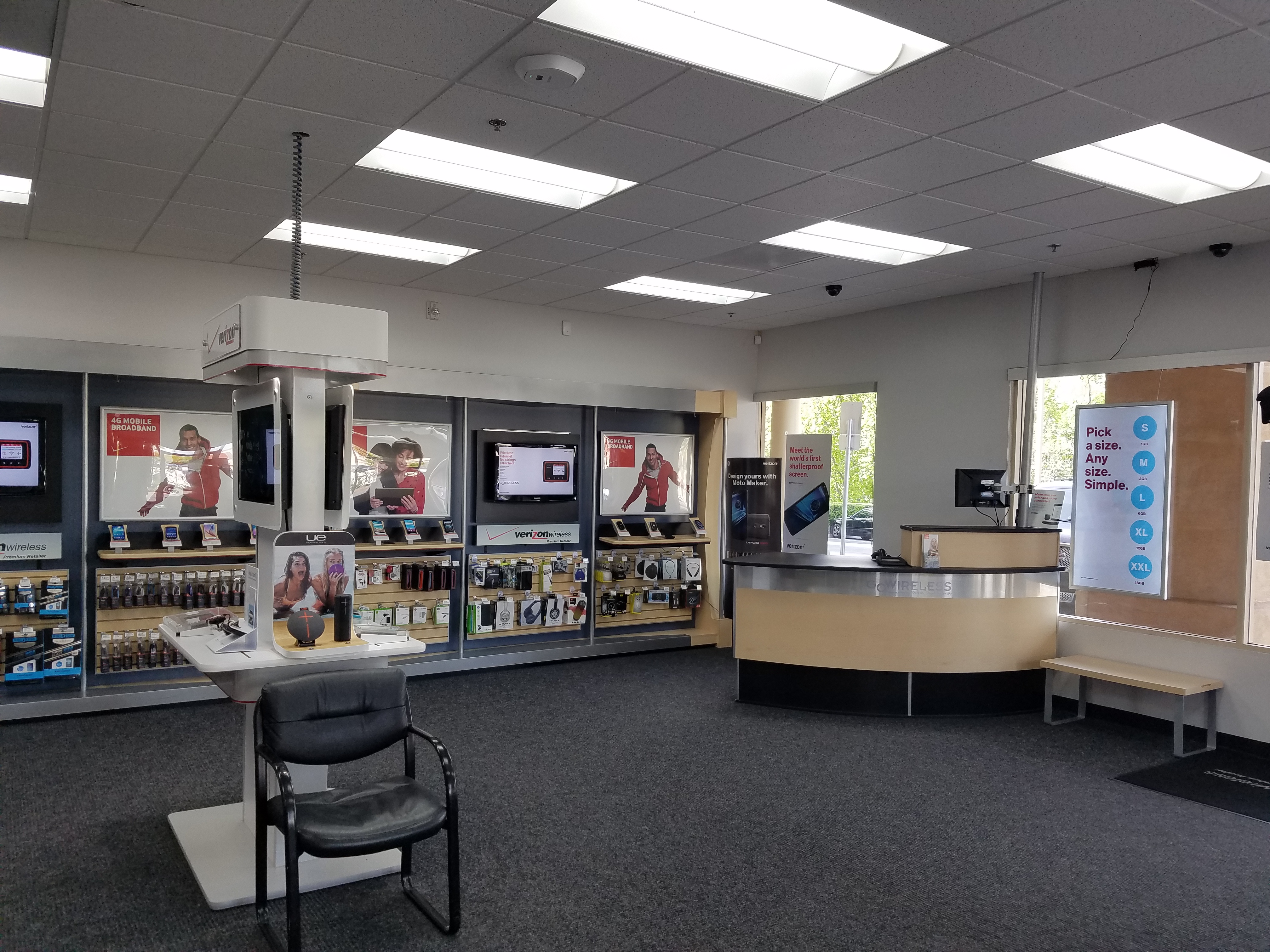 Verizon Authorized Retailer – GoWireless Photo