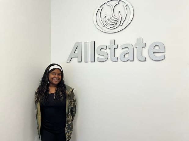 Images Hilary Williams: Allstate Insurance